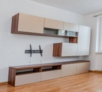 Obývací stěna - 7 kusů