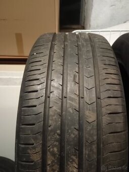 Continental ContiPremiumContact 215/55 R17