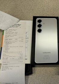 Samsung s24 8+128GB a sluchátka Samsung FE