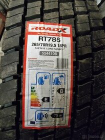 Nákladní pneu 265/70R 19,5