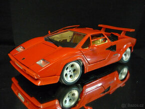 Lamborghini Countach červené Bburago 1/18