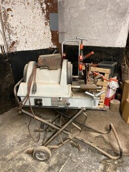 Ridgid 1822 elektrický zavitorez do 2"