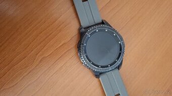 Chytré hodinky Samsung gear S3 frontier