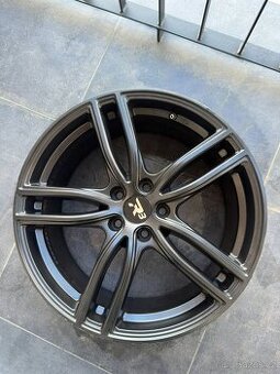 Sada alu R3 Wheels 8,5x19 5/112