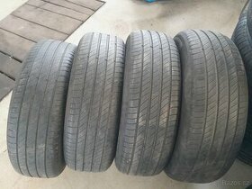 Michelin 215 /65r17 prymacy 4