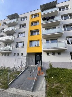 Prodej bytu 2+1 o rozloze 60 m2, ulice 17. listopadu, Písek
