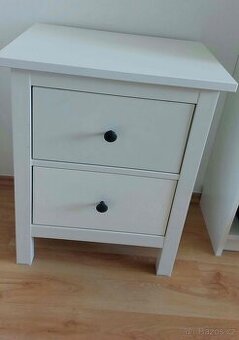 REZERVACE Noční stolek/komoda Ikea Hemnes, bílý lak