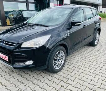 Ford Kuga 2,0TDCi 120kW 4x4 Titanium