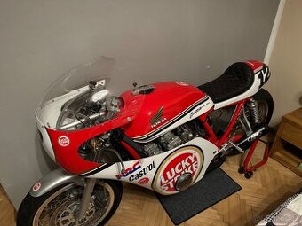 Honda Cb 750 racing