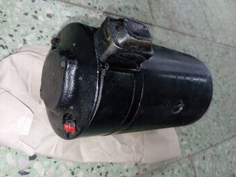 Dinamo Zetor 25, Super