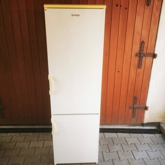 Lednička s mrazák dole Gorenje