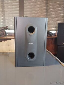 Grundig SW-1 pasivní subwoofer 2 x 160 wattů