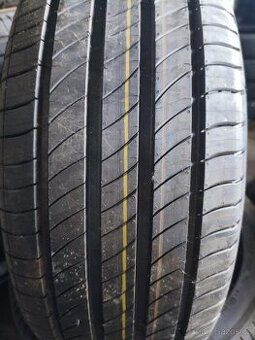 4ks nové letní pneu Michelin Primacy 4  225/45R17 91V