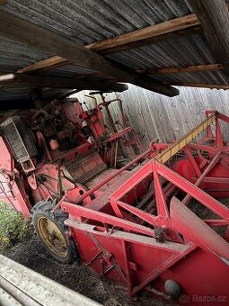 kombajn Massey Ferguson 31 - 1
