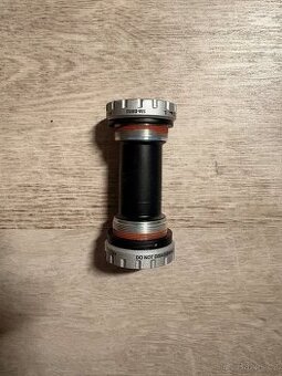 Střed Shimano SM-BB52 (Hollowtech II, BSA 73/68 mm)