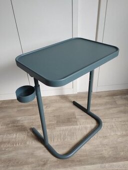 Nastavitelný stoleček