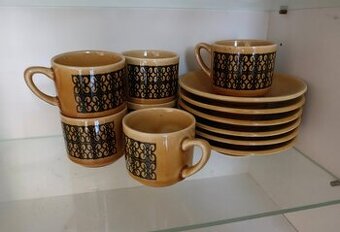 Retro servis na kávu