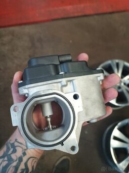 Nový EGR ventil Passat b6