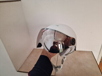 Dámská lyžařská helma - použitá 1x - vel. 53-55