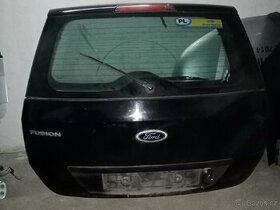 Prodám páté dveře ford fusion