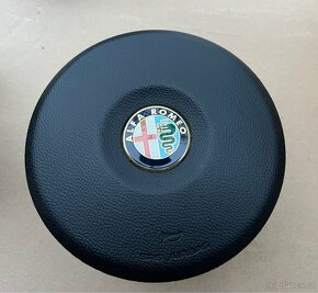 Alfa Romeo 159 TI - některé díly (prosím čtěte níže)