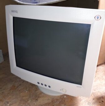 Monitor BENQ V773