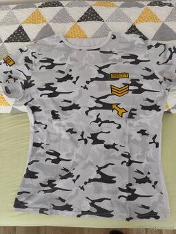 Pánské tričko značky ozonee