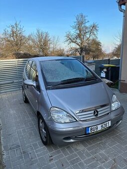 Mercedes benz A160