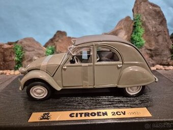 Prodám nový model 1:18 Citroen 2CV 1952