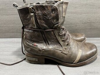 Nová dámská  šněrovací vyšší obuv Mustang vel 37