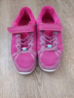Dívčí tenisky