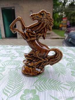 Keramická soška koně 20cm