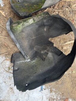 Přední podběhy audi a4 b8