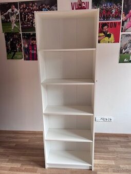 I Ikea Gersby knihovna