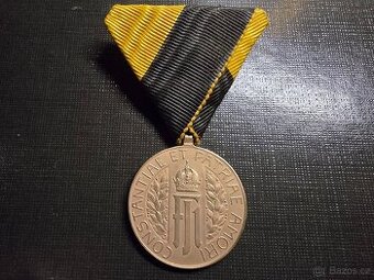 QUINQUE LUSTRA / 25 LET / RAKOUSKO UHERSKO / MOARÉ