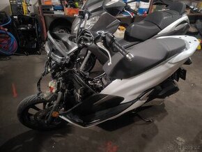 Honda pcx 125cm r.v 2020