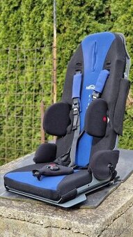 Invalidní autosedačka pro imobilní osoby