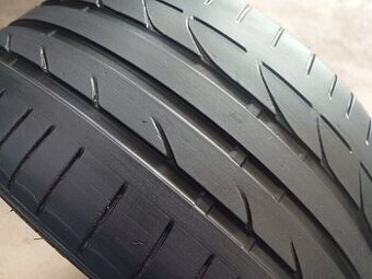255/35 R19 BRIDGESTONE (3817)