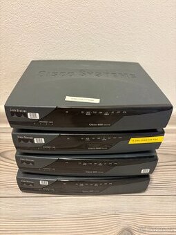 Router Cisco ze série 800