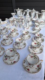 Porcelánový servis CHODZIEŻ IWONA – ZLATÁ RŮŽE – OBROVSKÝ SB