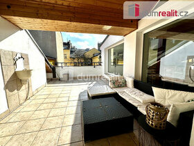 Pronájem -  luxusní byt s terasou 6+kk - 200 m2 Praha 1 - No
