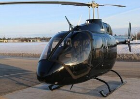 vyhlídkový let vrtulníkem na patnáct minut pro tři osoby