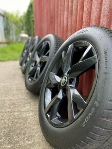 Originál ALU kola Škoda Lyra 17” zimní hankook