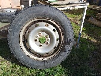 Nokian a Nexen pneu a disky