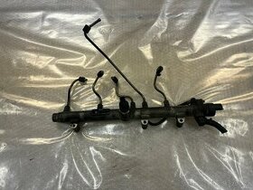 KOMPLETNÍ VSTŘIKOVACÍ LIŠTA 2.0 CRDI D4EA 0445214026