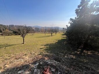 Stavební pozemek Huntířov 3407m2 - 1