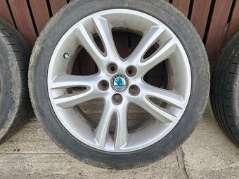 Prodám letní pneu 205/45 ZR 16 na ALU discich