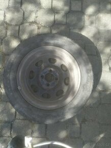 155/70 13 na disku