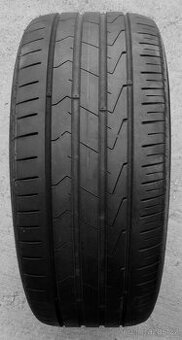 LETNÍ PNEU 235 45 17 hankook