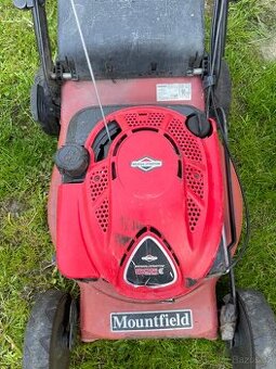 Zahradní sekačka Briggs Stratton s pojezdem